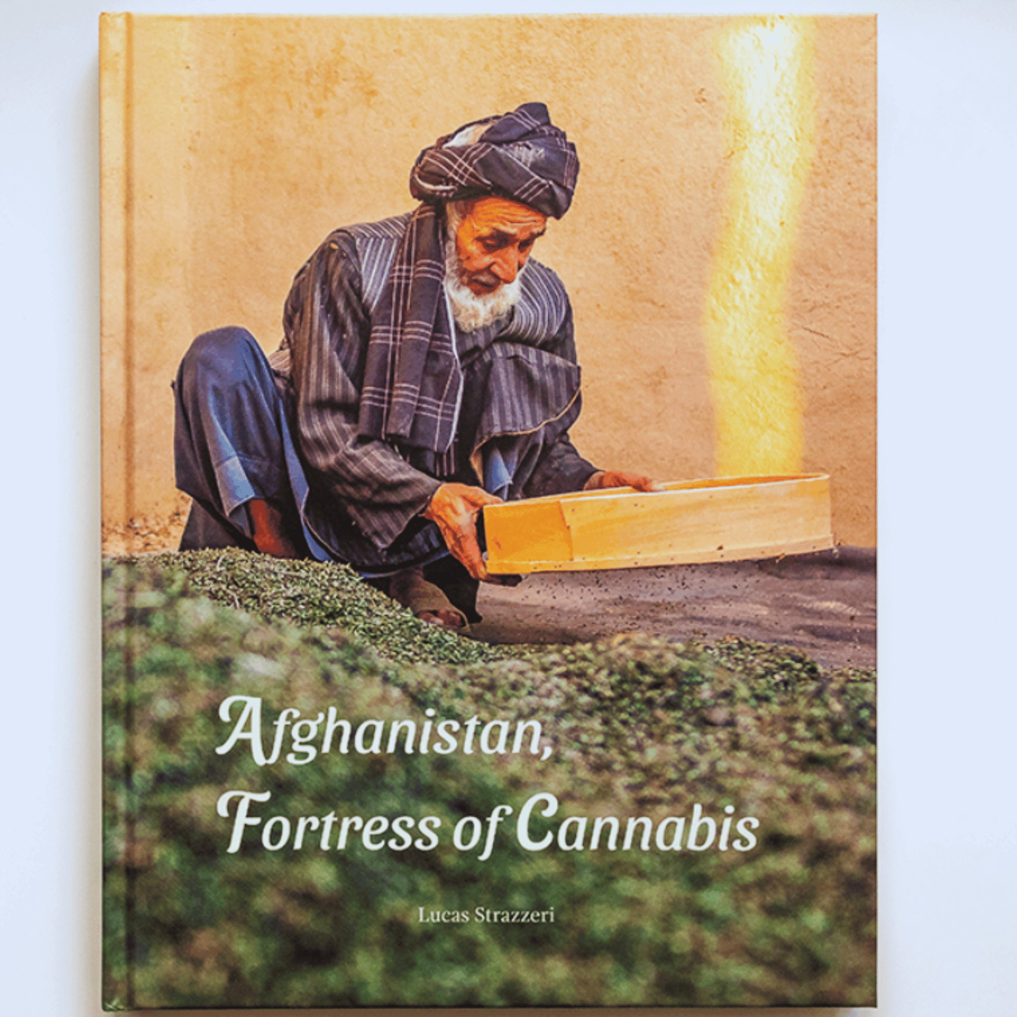 Photography Book "Afghanistan, Fortress of Cannabis - The Cannabis Company